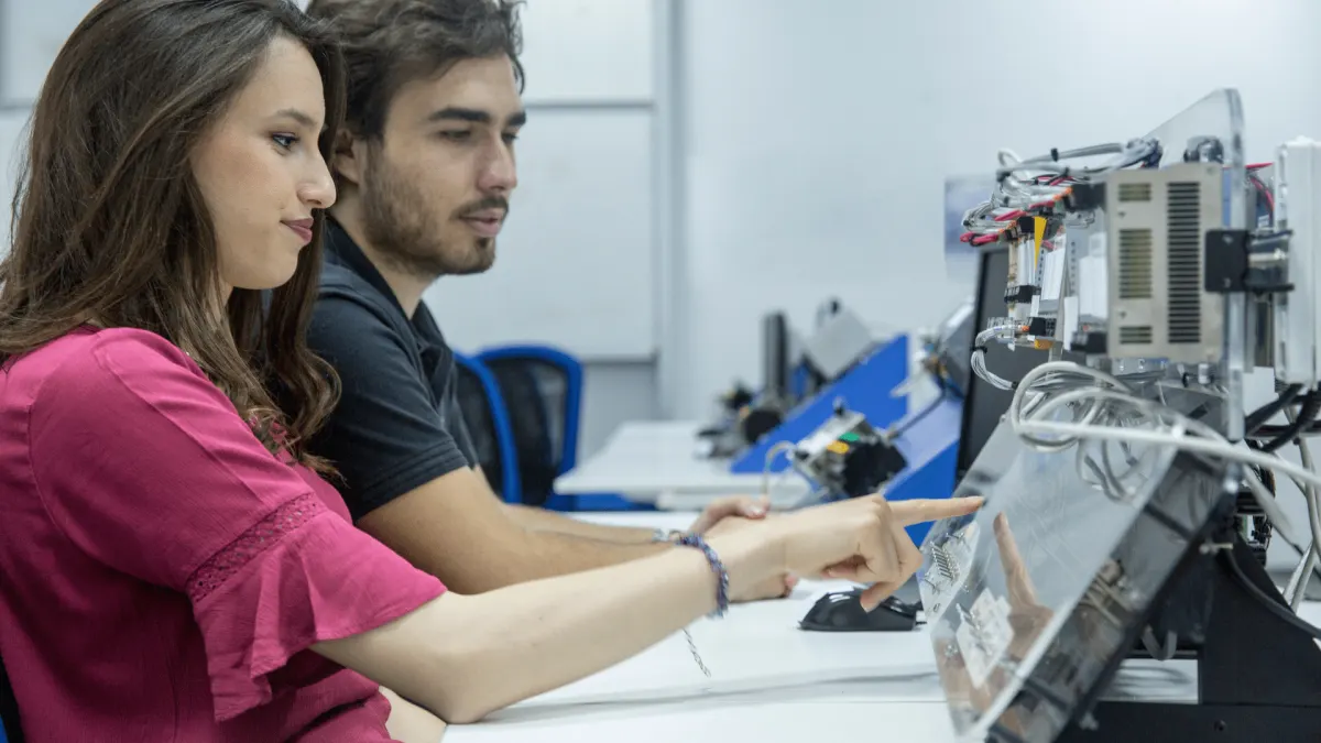 ingenieria en comunicacion y electronica